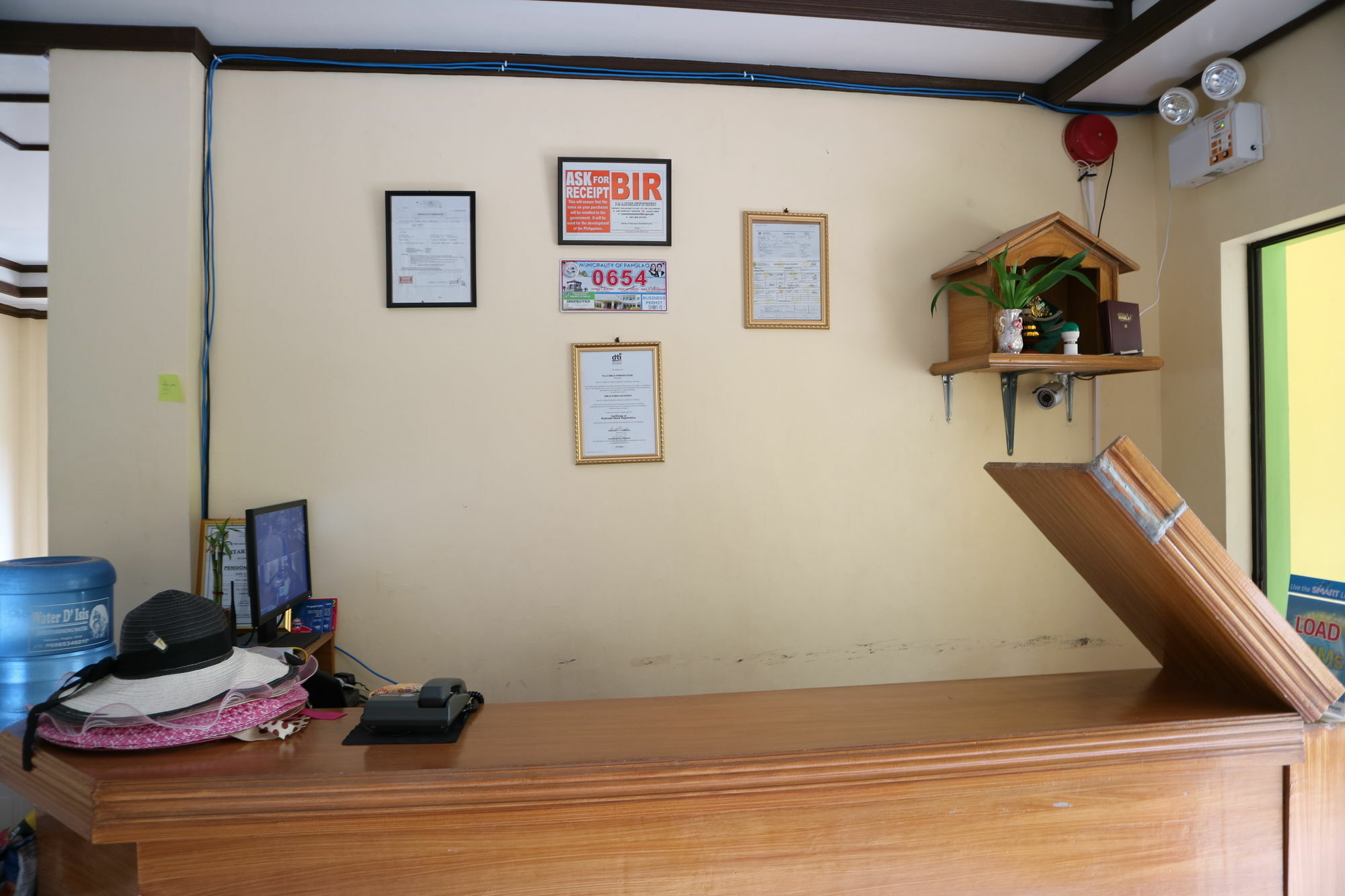 Oyo 422 Villa Emilia Pension House Panglao Exterior photo